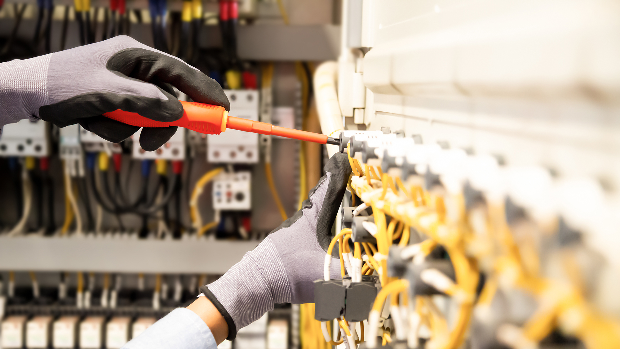 Instalaciones Eléctricas