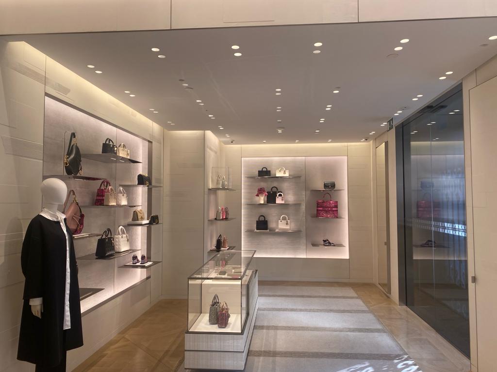 RETAIL